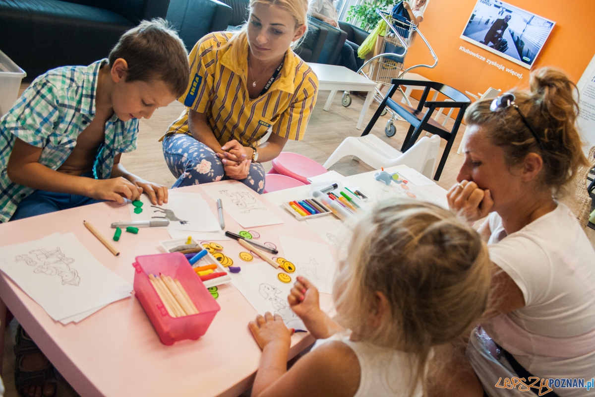 Pierwszy parking dla psów w Poznaniu (21.08.2015) Franowo Foto: © Karolina Kiraga Pierwszy parking dla psów w Poznaniu (21.08.2015) Franowo Foto: © Karolina Kiraga