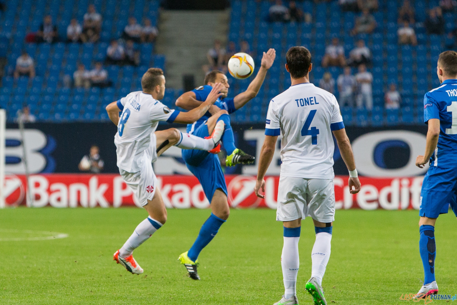 Mecz fazy grupowej Ligi Europy - KKS Lech Poznań - Os Belenense Foto: lepszyPOZNAN.pl / Piotr Rychter Mecz fazy grupowej Ligi Europy - KKS Lech Poznań - Os Belenense Foto: lepszyPOZNAN.pl / Piotr Rychter