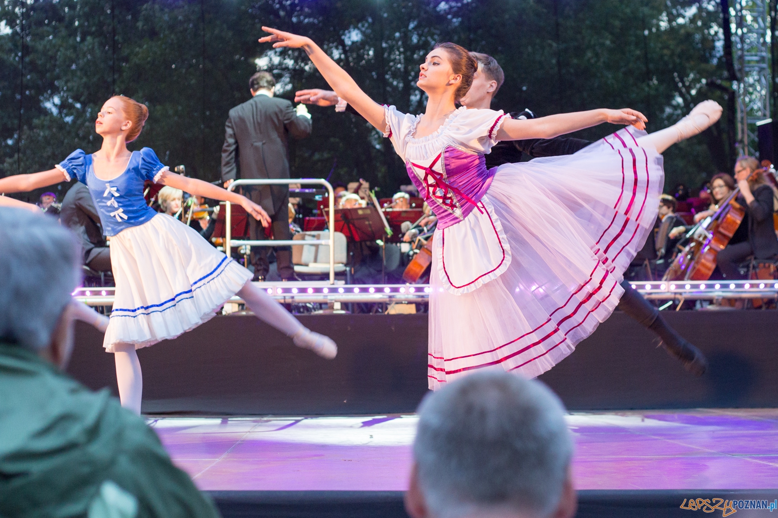 Żywioły i... tańce świata Foto: lepszyPOZNAN.pl / Piotr Rychter Żywioły i... tańce świata Foto: lepszyPOZNAN.pl / Piotr Rychter