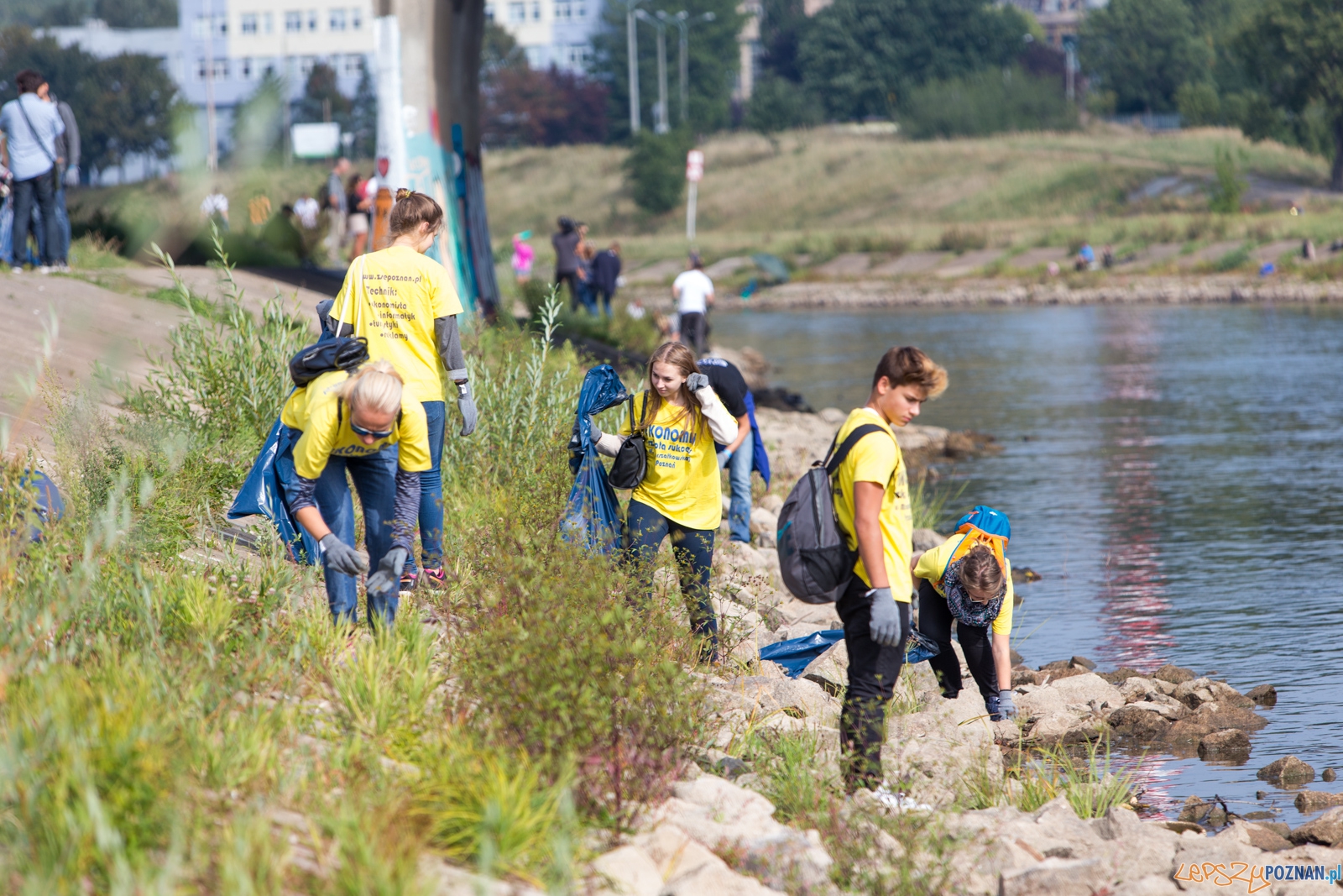 Spływaj śmieciu, tej! Foto: lepszyPOZNAN.pl / Piotr Rychter Spływaj śmieciu, tej! Foto: lepszyPOZNAN.pl / Piotr Rychter