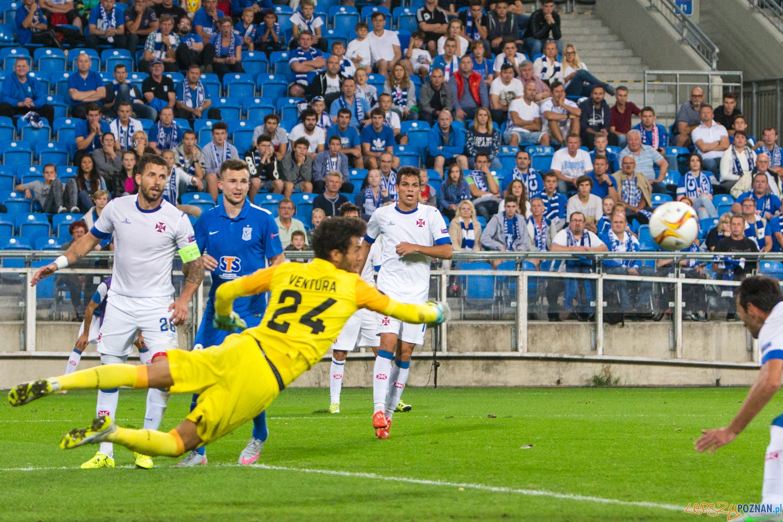 Mecz fazy grupowej Ligi Europy - KKS Lech Poznań - Os Belenense Foto: lepszyPOZNAN.pl / Piotr Rychter Mecz fazy grupowej Ligi Europy - KKS Lech Poznań - Os Belenense Foto: lepszyPOZNAN.pl / Piotr Rychter