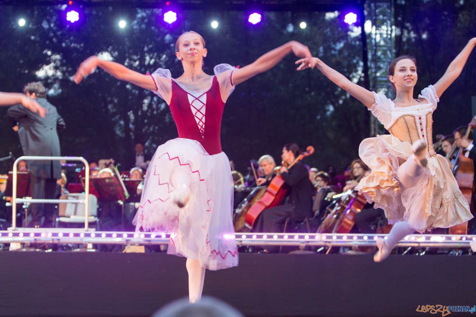 Żywioły i... tańce świata Foto: lepszyPOZNAN.pl / Piotr Rychter Żywioły i... tańce świata Foto: lepszyPOZNAN.pl / Piotr Rychter