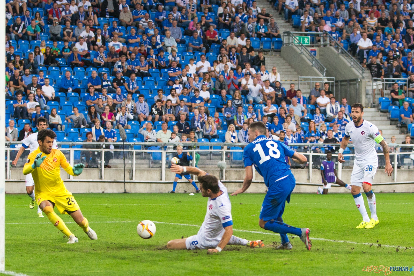 Mecz fazy grupowej Ligi Europy - KKS Lech Poznań - Os Belenense Foto: lepszyPOZNAN.pl / Piotr Rychter Mecz fazy grupowej Ligi Europy - KKS Lech Poznań - Os Belenense Foto: lepszyPOZNAN.pl / Piotr Rychter