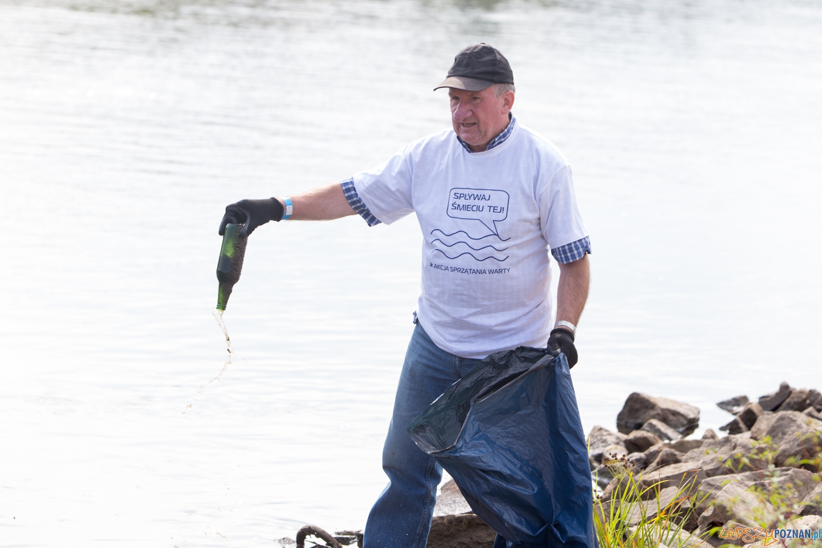 Spływaj śmieciu, tej! Foto: lepszyPOZNAN.pl / Piotr Rychter Spływaj śmieciu, tej! Foto: lepszyPOZNAN.pl / Piotr Rychter