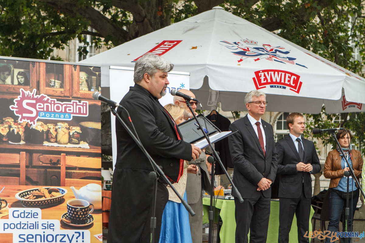 Senioralni 2015 - Plac Wolności - Poznań 26.09.2015 r. Foto: LepszyPOZNAN.pl / Paweł Rychter Senioralni 2015 - Plac Wolności - Poznań 26.09.2015 r. Foto: LepszyPOZNAN.pl / Paweł Rychter
