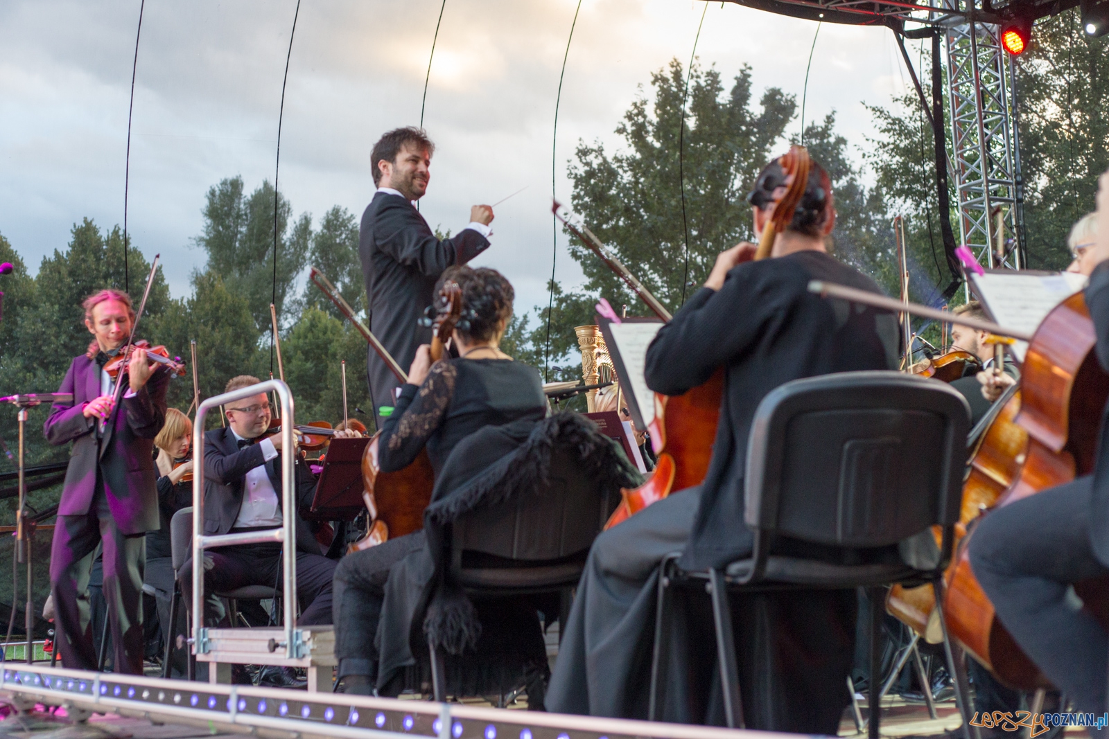 Żywioły i... tańce świata Foto: lepszyPOZNAN.pl / Piotr Rychter Żywioły i... tańce świata Foto: lepszyPOZNAN.pl / Piotr Rychter