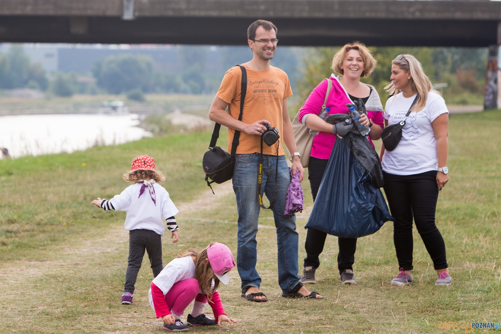 Spływaj śmieciu, tej! Foto: lepszyPOZNAN.pl / Piotr Rychter Spływaj śmieciu, tej! Foto: lepszyPOZNAN.pl / Piotr Rychter