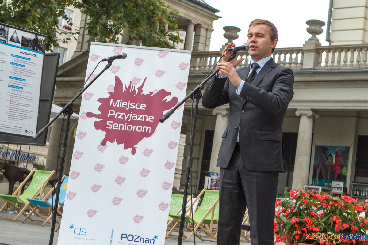Senioralni 2015 - Plac Wolności - Poznań 26.09.2015 r. Foto: LepszyPOZNAN.pl / Paweł Rychter Senioralni 2015 - Plac Wolności - Poznań 26.09.2015 r. Foto: LepszyPOZNAN.pl / Paweł Rychter