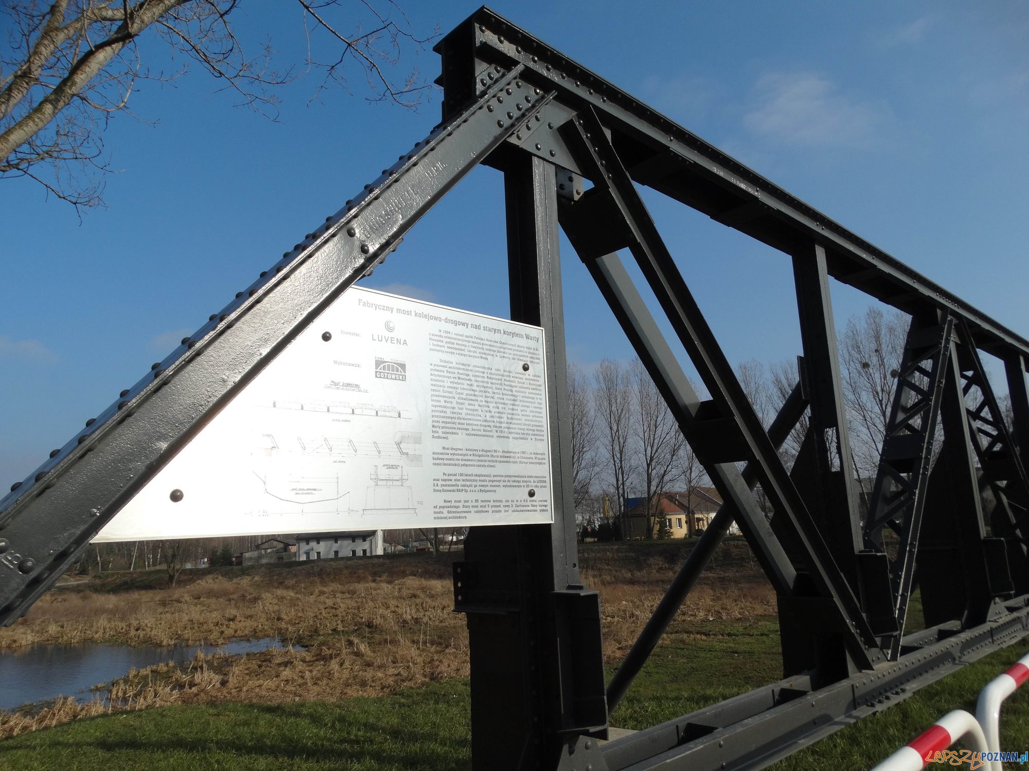 Fabryka chemiczna Foto: PLOT Fabryka chemiczna Foto: PLOT