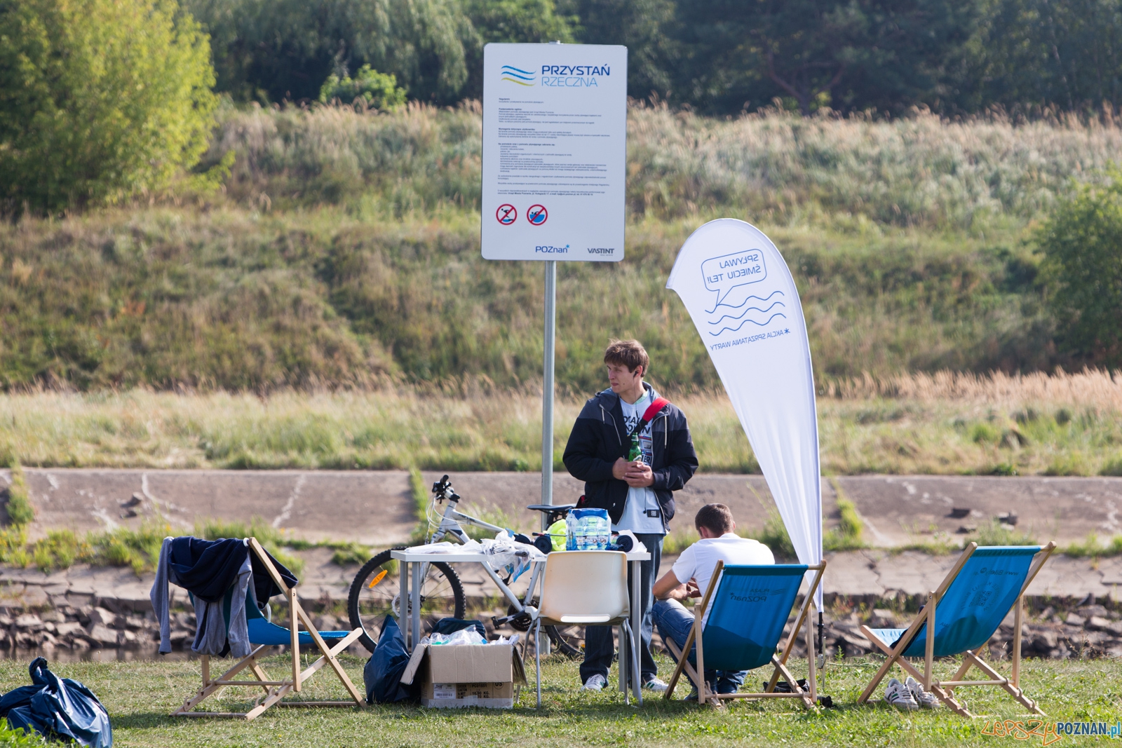Spływaj śmieciu, tej! Foto: lepszyPOZNAN.pl / Piotr Rychter Spływaj śmieciu, tej! Foto: lepszyPOZNAN.pl / Piotr Rychter