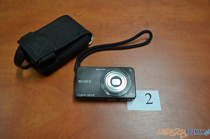 Przedmioty odzyskane od złodziei Foto: Przedmioty odzyskane od złodziei Foto: