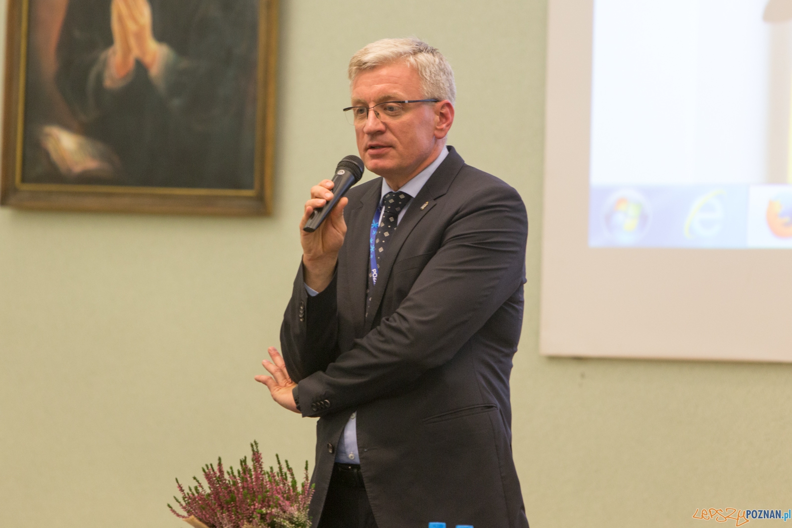 Spotkanie Prezydenta Jaśkowiaka z mieszkańcami Starego Miasta Foto: lepszyPOZNAN.pl / Piotr Rychter Spotkanie Prezydenta Jaśkowiaka z mieszkańcami Starego Miasta Foto: lepszyPOZNAN.pl / Piotr Rychter