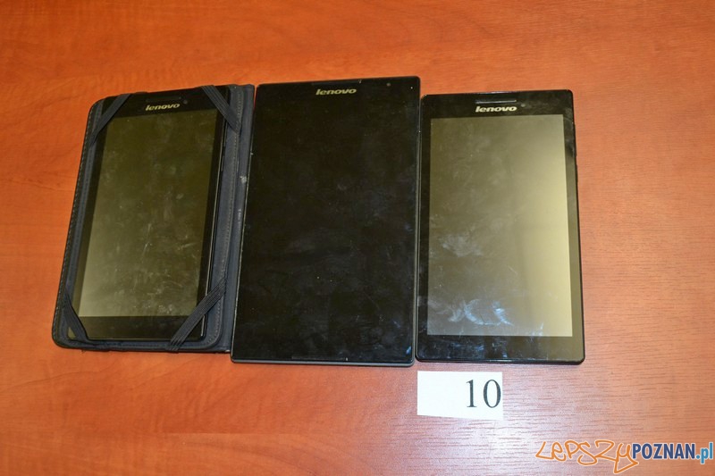 Przedmioty odzyskane od złodziei Foto: Przedmioty odzyskane od złodziei Foto: