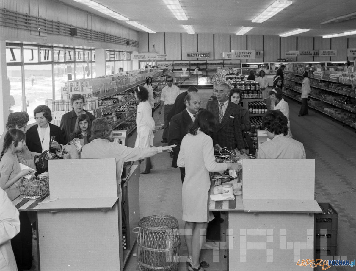 Sam na Ratajach 1975 Foto: Stanisław Wiktor / Cyryl Sam na Ratajach 1975 Foto: Stanisław Wiktor / Cyryl