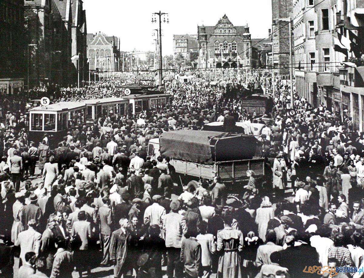 Sw. Marcin 1956 Foto: Miasto Poznań Sw. Marcin 1956 Foto: Miasto Poznań