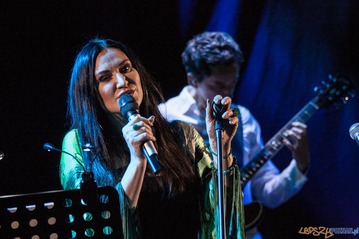 Kayah (15.11.2015) Centrum Kongresowo-Dydaktyczne UM Foto: © lepszyPOZNAN.pl / Karolina Kiraga Kayah (15.11.2015) Centrum Kongresowo-Dydaktyczne UM Foto: © lepszyPOZNAN.pl / Karolina Kiraga