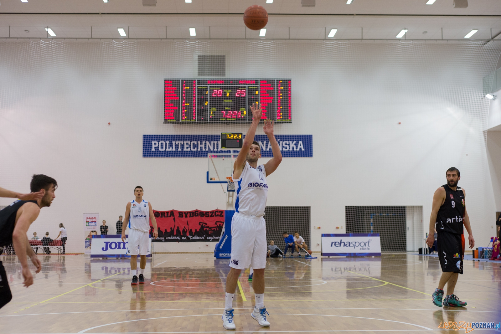 11. kolejka 1. ligi koszykówki mężczyzn - Biofarm Basket Poz Foto: lepszyPOZNAN.pl / Piotr Rychter 11. kolejka 1. ligi koszykówki mężczyzn - Biofarm Basket Poz Foto: lepszyPOZNAN.pl / Piotr Rychter