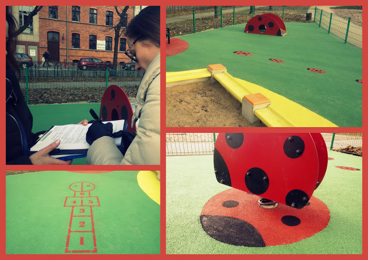 Radne ze Starego Miasta zbierały podpisy popierajace odnowienie placu zabaw Foto: ROSM Radne ze Starego Miasta zbierały podpisy popierajace odnowienie placu zabaw Foto: ROSM