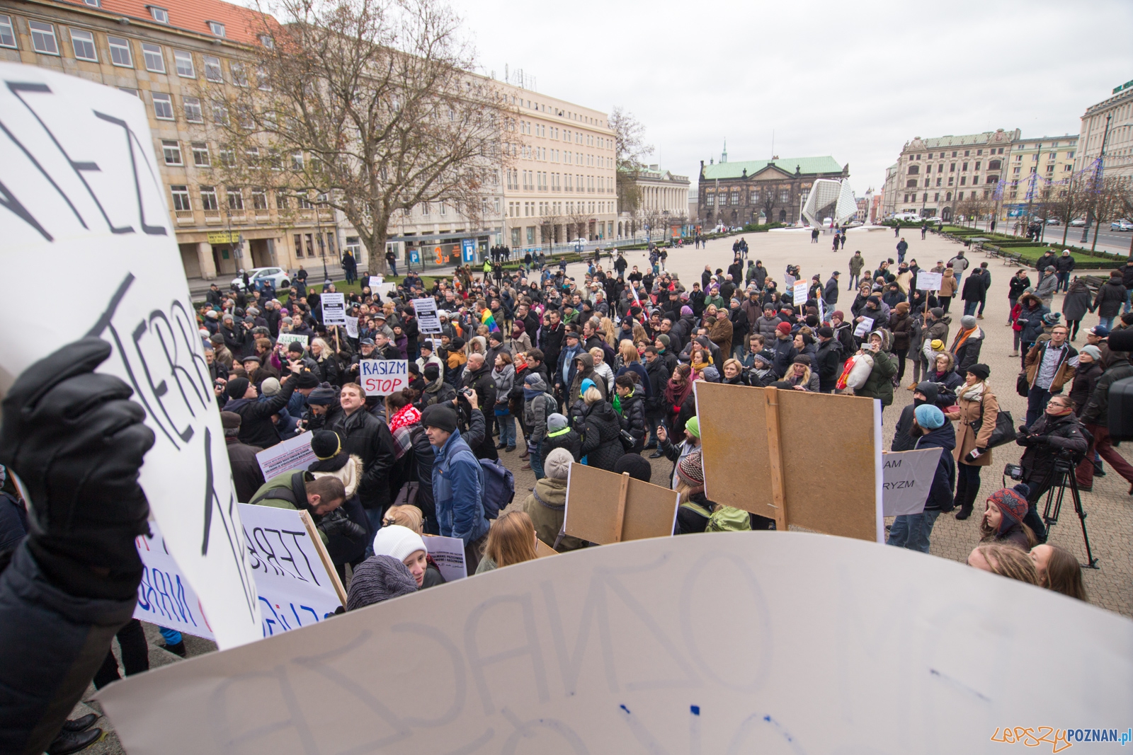 Muzułmanie przeciw terrorystom Foto: lepszyPOZNAN.pl / Piotr Rychter Muzułmanie przeciw terrorystom Foto: lepszyPOZNAN.pl / Piotr Rychter
