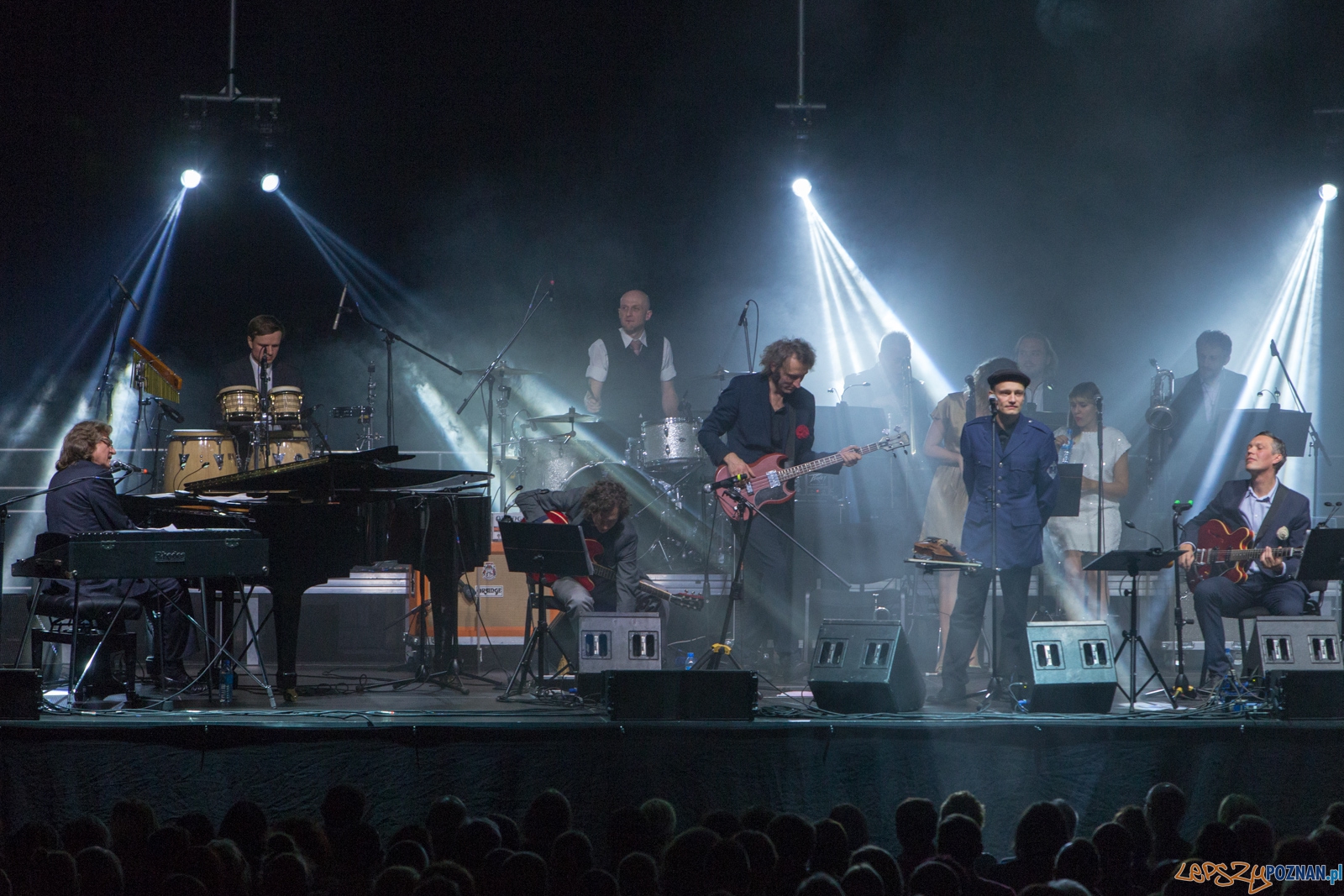 Zbigniew Wodecki i Mitch & Mitch - 1976 A Space Odyssey Foto: lepszyPOZNAN.pl / Piotr Rychter Zbigniew Wodecki i Mitch & Mitch - 1976 A Space Odyssey Foto: lepszyPOZNAN.pl / Piotr Rychter