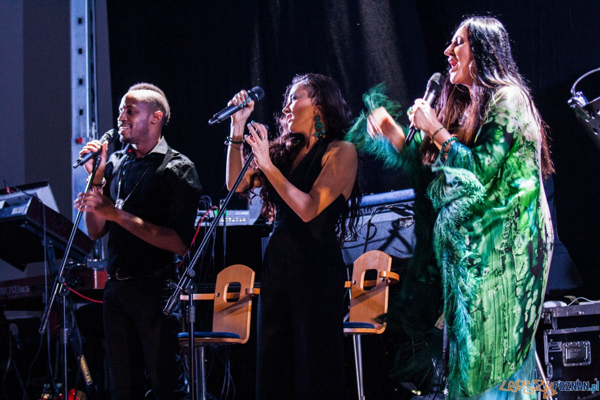 Kayah (15.11.2015) Centrum Kongresowo-Dydaktyczne UM Foto: © lepszyPOZNAN.pl / Karolina Kiraga Kayah (15.11.2015) Centrum Kongresowo-Dydaktyczne UM Foto: © lepszyPOZNAN.pl / Karolina Kiraga