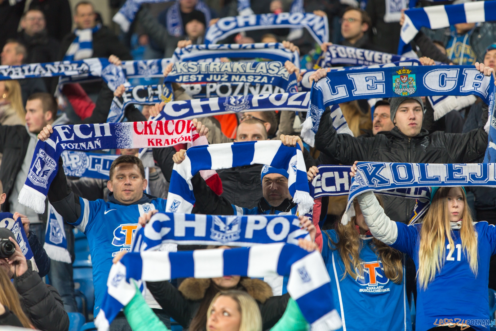 Mecz rewanżowy 1/4 finału Pucharu Polski - Lech Poznań - Zag Foto: lepszyPOZNAN.pl / Piotr Rychter Mecz rewanżowy 1/4 finału Pucharu Polski - Lech Poznań - Zag Foto: lepszyPOZNAN.pl / Piotr Rychter
