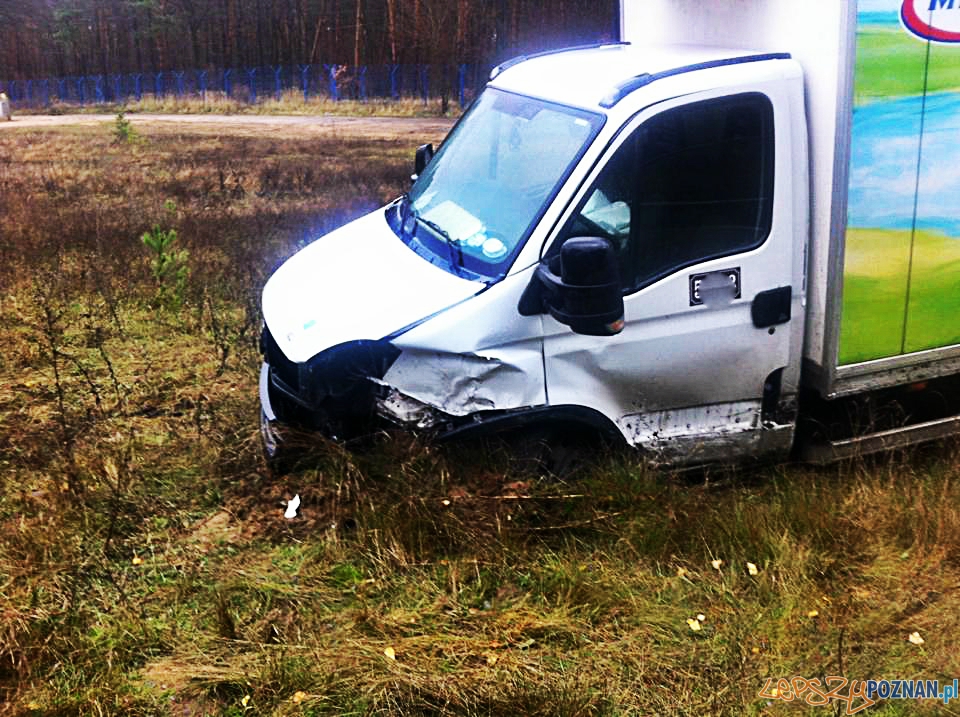 Zderzenie na Głuszynie Foto: Pomoc Drogowa EuroHol Poznań Zderzenie na Głuszynie Foto: Pomoc Drogowa EuroHol Poznań