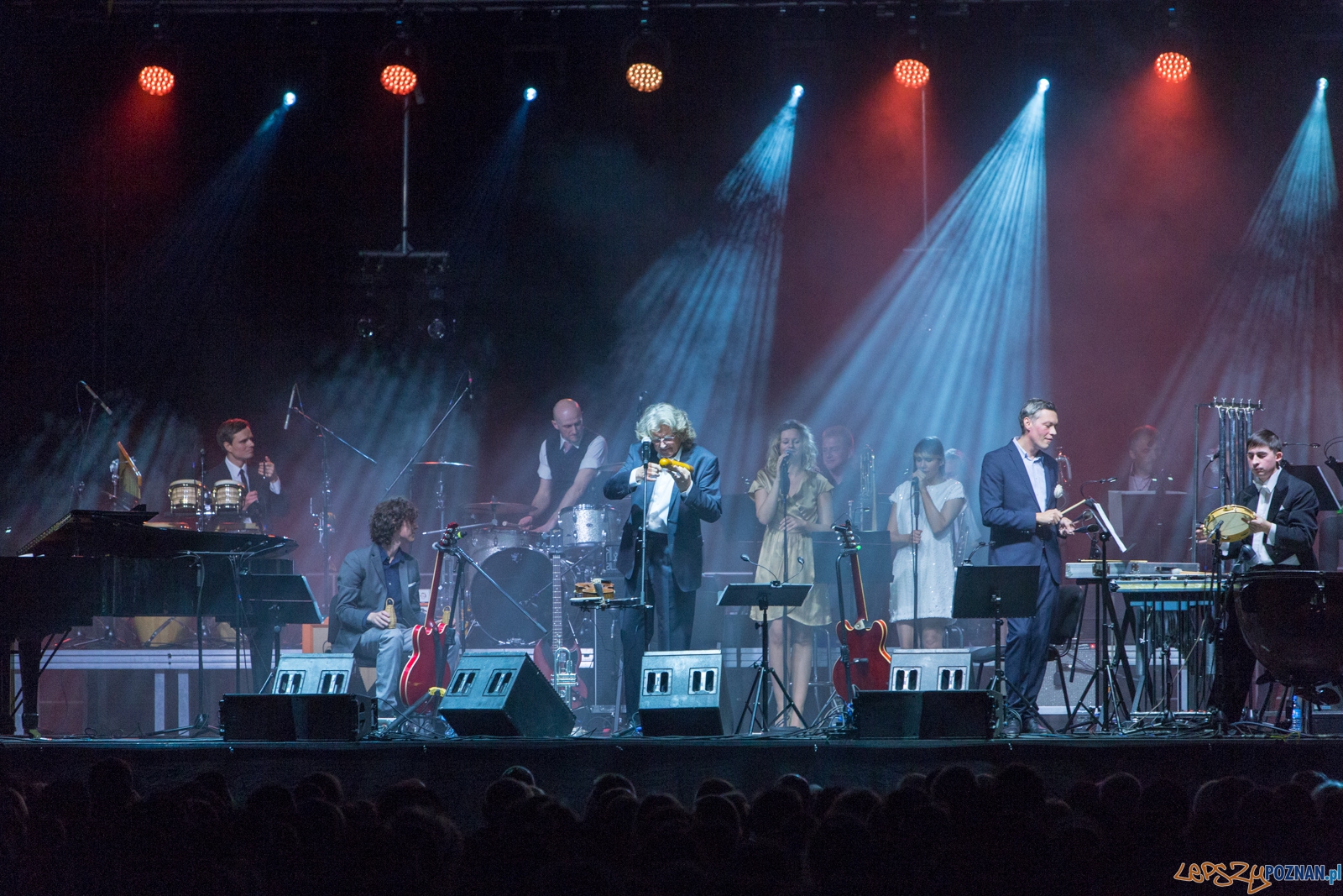 Zbigniew Wodecki i Mitch & Mitch - 1976 A Space Odyssey Foto: lepszyPOZNAN.pl / Piotr Rychter Zbigniew Wodecki i Mitch & Mitch - 1976 A Space Odyssey Foto: lepszyPOZNAN.pl / Piotr Rychter