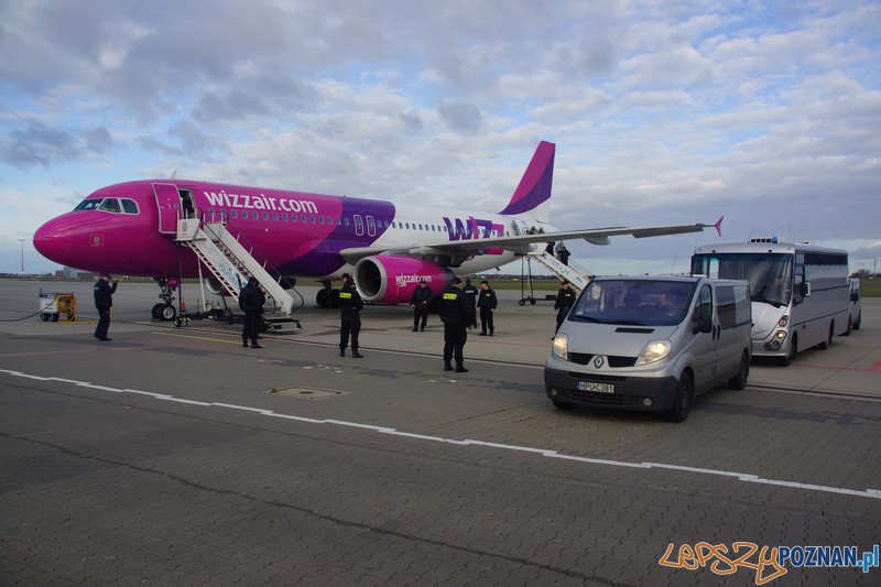 Policjanci ćwiczyli na Ławicy Foto: KWP Policjanci ćwiczyli na Ławicy Foto: KWP