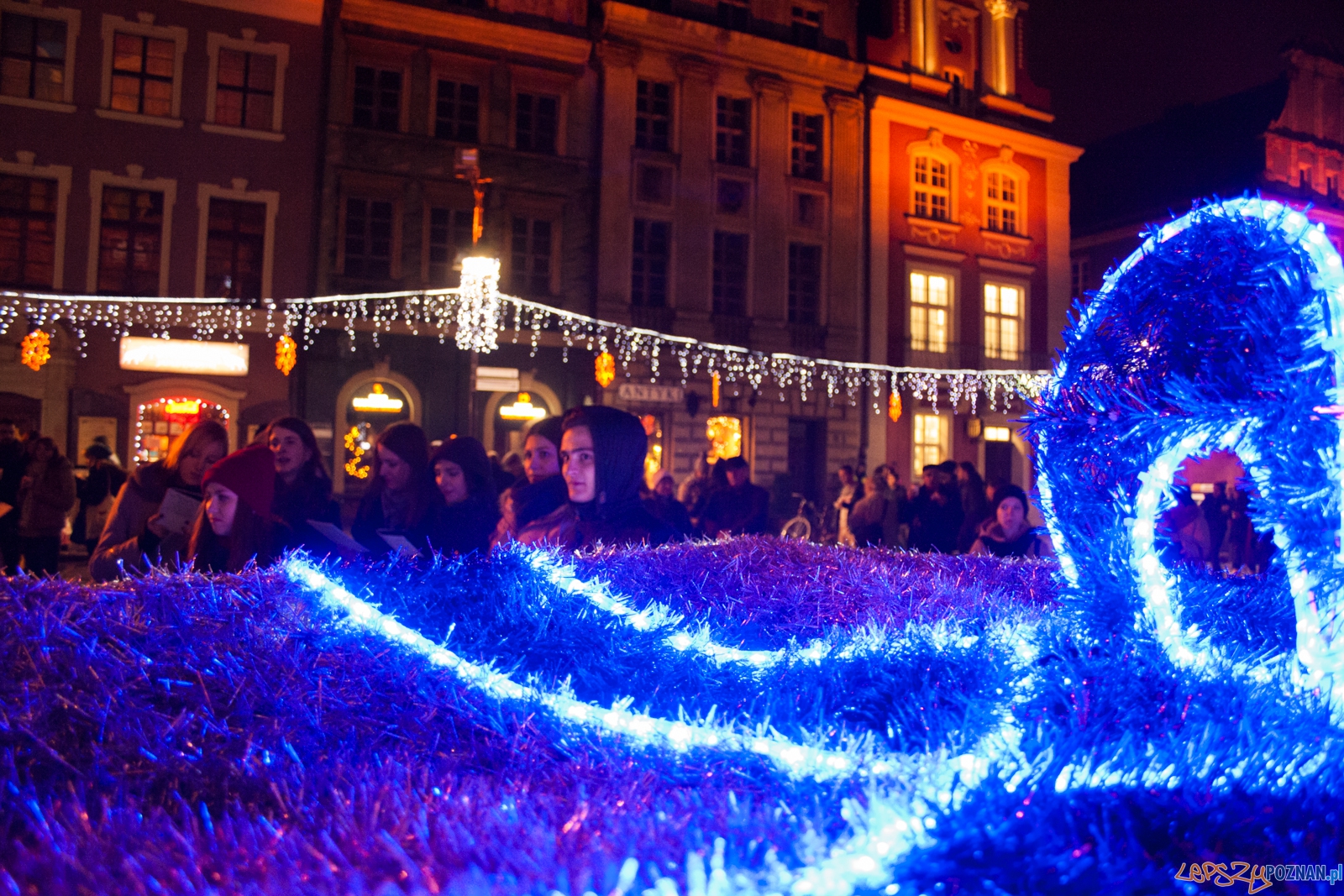 Jedna kolęda w wielu językach - Cicha Noc (17.12.2015) Foto: © lepszyPOZNAN.pl / Karolina Kiraga Jedna kolęda w wielu językach - Cicha Noc (17.12.2015) Foto: © lepszyPOZNAN.pl / Karolina Kiraga