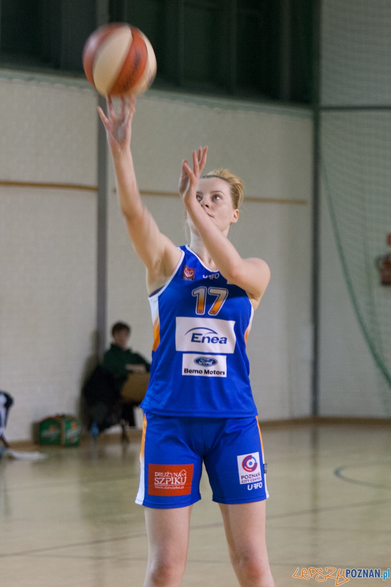 Mecz I Ligi Koszykówki Kobiet: MUKS Poznań - Enea AZS Poznań Foto: © lepszyPOZNAN.pl / Karolina Kiraga Mecz I Ligi Koszykówki Kobiet: MUKS Poznań - Enea AZS Poznań Foto: © lepszyPOZNAN.pl / Karolina Kiraga