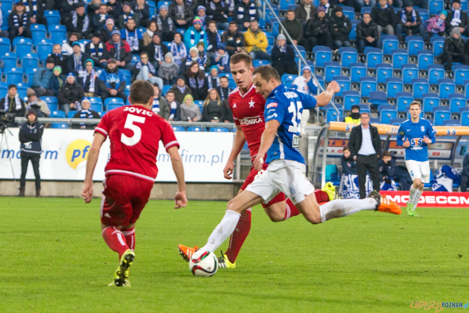 18. kolejka Ekstraklasy - Lech Poznań - Wisła Kraków Foto: lepszyPOZNAN.pl / Piotr Rychter 18. kolejka Ekstraklasy - Lech Poznań - Wisła Kraków Foto: lepszyPOZNAN.pl / Piotr Rychter