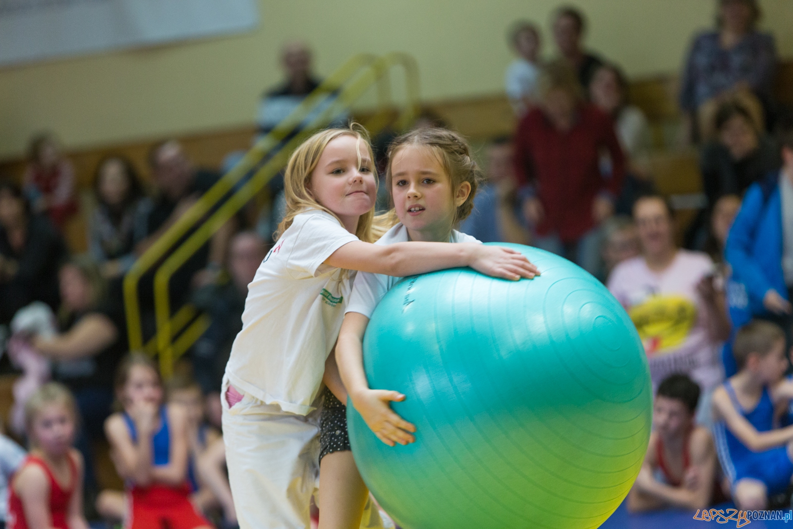 Turniej Świąteczny Zapasy z Gwiazdorem. Foto: lepszyPOZNAN.pl / Piotr Rychter Turniej Świąteczny Zapasy z Gwiazdorem. Foto: lepszyPOZNAN.pl / Piotr Rychter