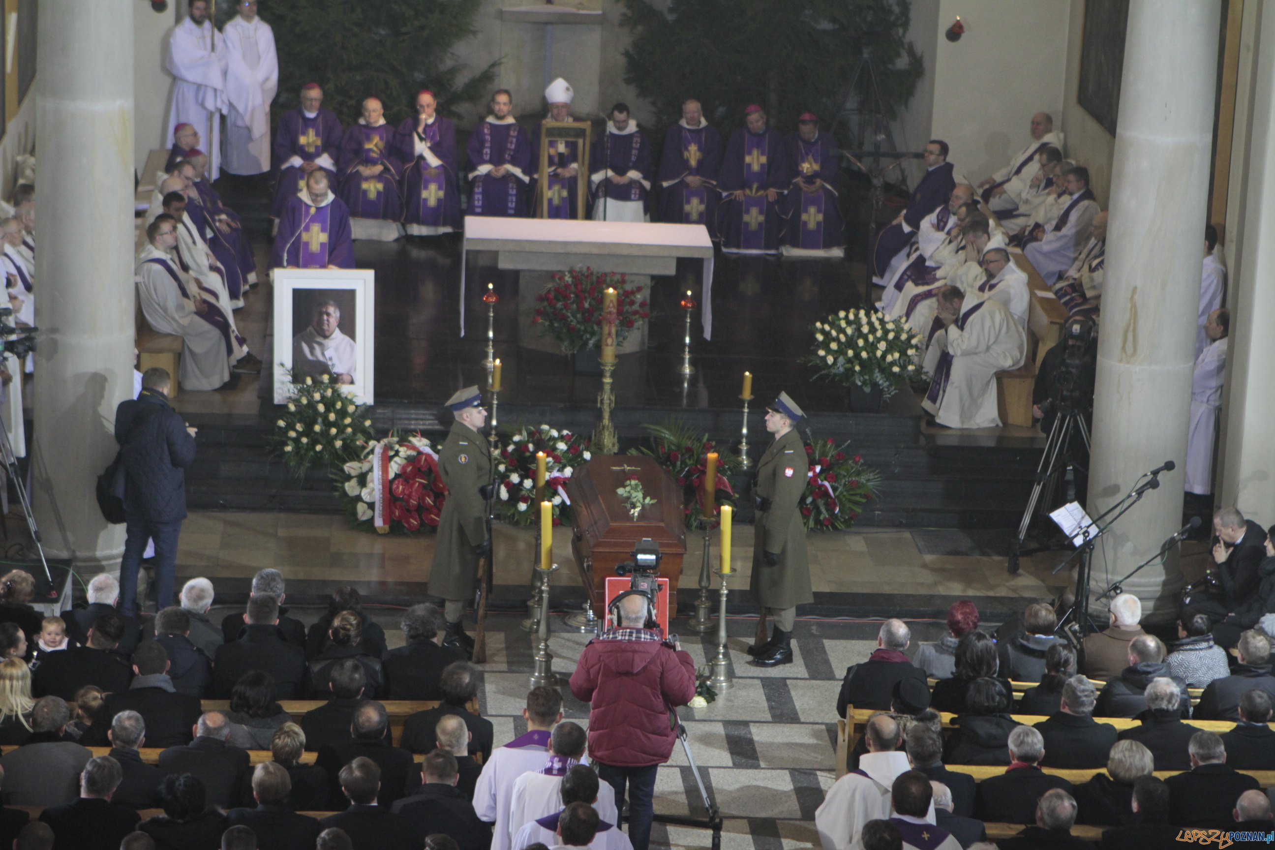 Pożegnanie Ojca Jana Foto: LepszyPOZNAN.pl / Pawel Rychter Pożegnanie Ojca Jana Foto: LepszyPOZNAN.pl / Pawel Rychter