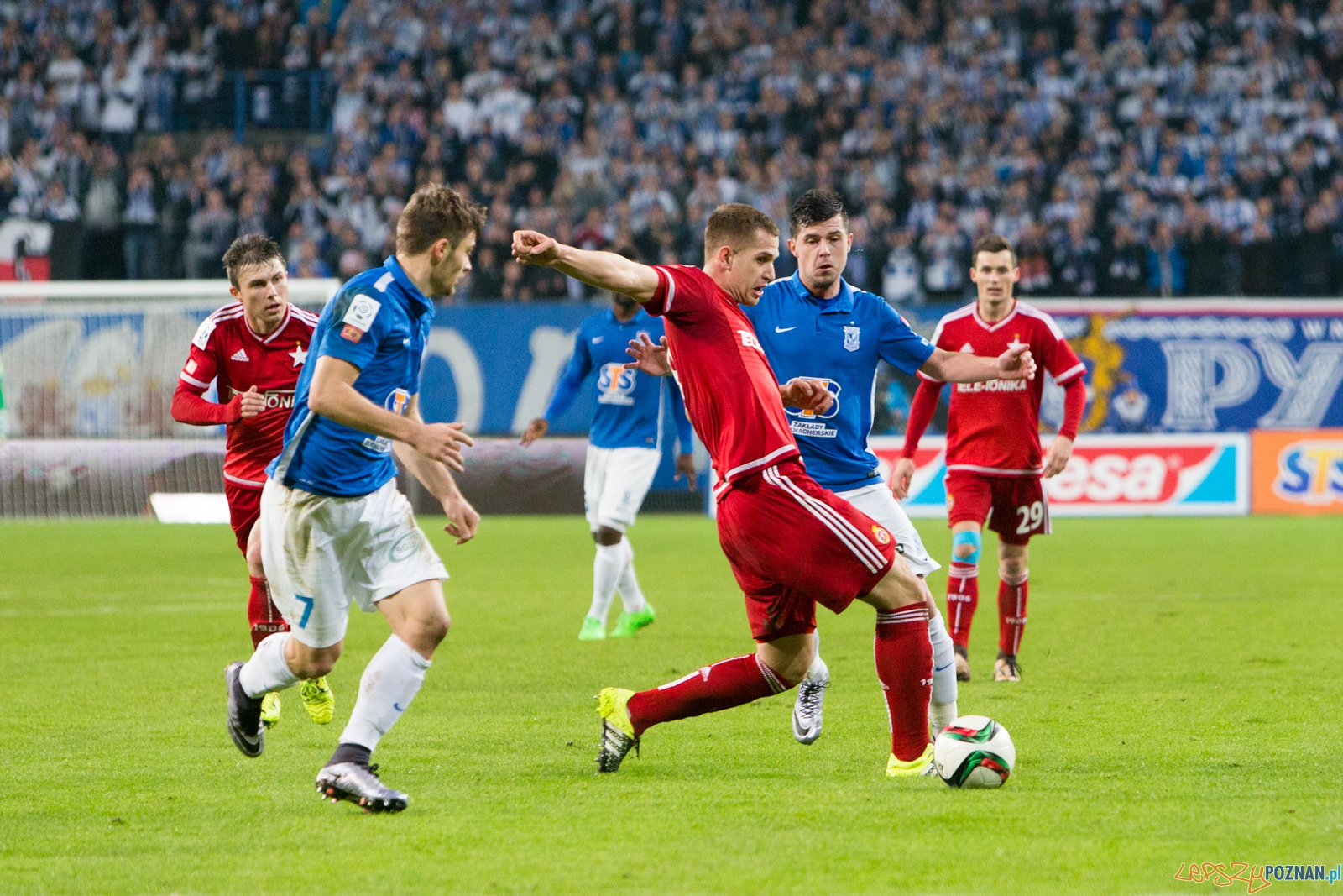 18. kolejka Ekstraklasy - Lech Poznań - Wisła Kraków Foto: lepszyPOZNAN.pl / Piotr Rychter 18. kolejka Ekstraklasy - Lech Poznań - Wisła Kraków Foto: lepszyPOZNAN.pl / Piotr Rychter