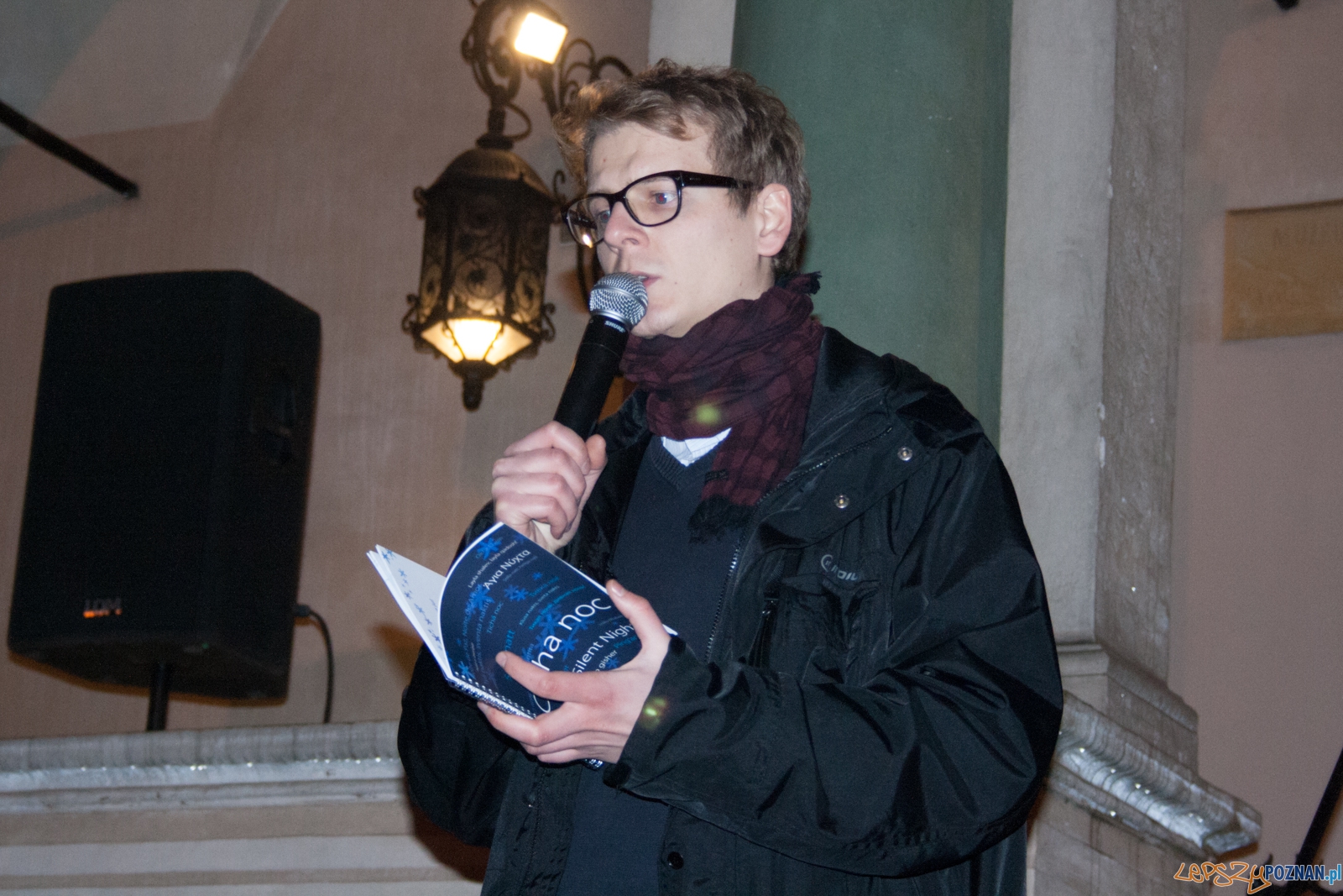 Jedna kolęda w wielu językach - Cicha Noc (17.12.2015) Foto: © lepszyPOZNAN.pl / Karolina Kiraga Jedna kolęda w wielu językach - Cicha Noc (17.12.2015) Foto: © lepszyPOZNAN.pl / Karolina Kiraga