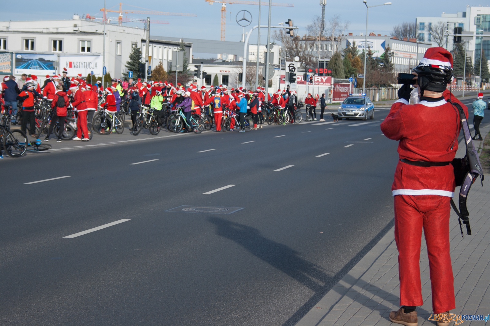 II Rowerowy Przejazd Mikołajów (27.12.2015) Foto: © lepszyPOZNAN.pl / Karolina Kiraga II Rowerowy Przejazd Mikołajów (27.12.2015) Foto: © lepszyPOZNAN.pl / Karolina Kiraga