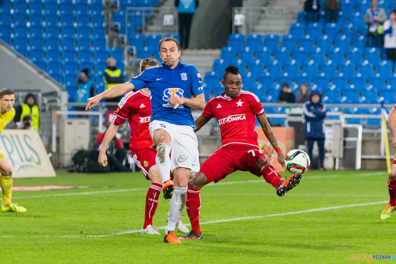 18. kolejka Ekstraklasy - Lech Poznań - Wisła Kraków Foto: lepszyPOZNAN.pl / Piotr Rychter 18. kolejka Ekstraklasy - Lech Poznań - Wisła Kraków Foto: lepszyPOZNAN.pl / Piotr Rychter