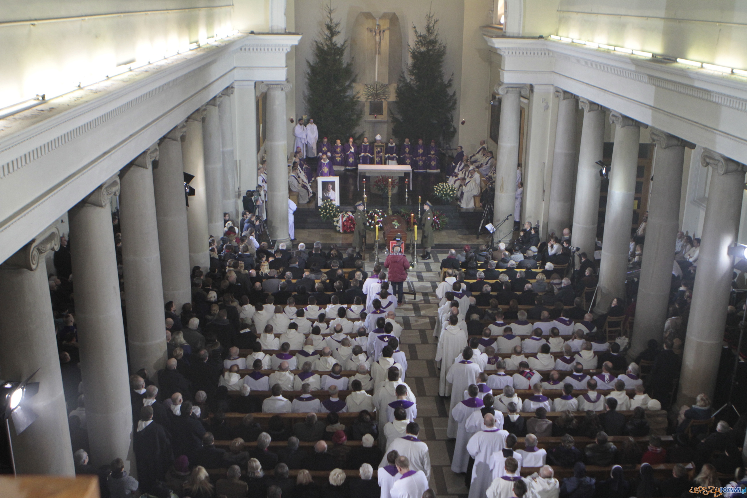 Pożegnanie Ojca Jana Foto: LepszyPOZNAN.pl / Pawel Rychter Pożegnanie Ojca Jana Foto: LepszyPOZNAN.pl / Pawel Rychter