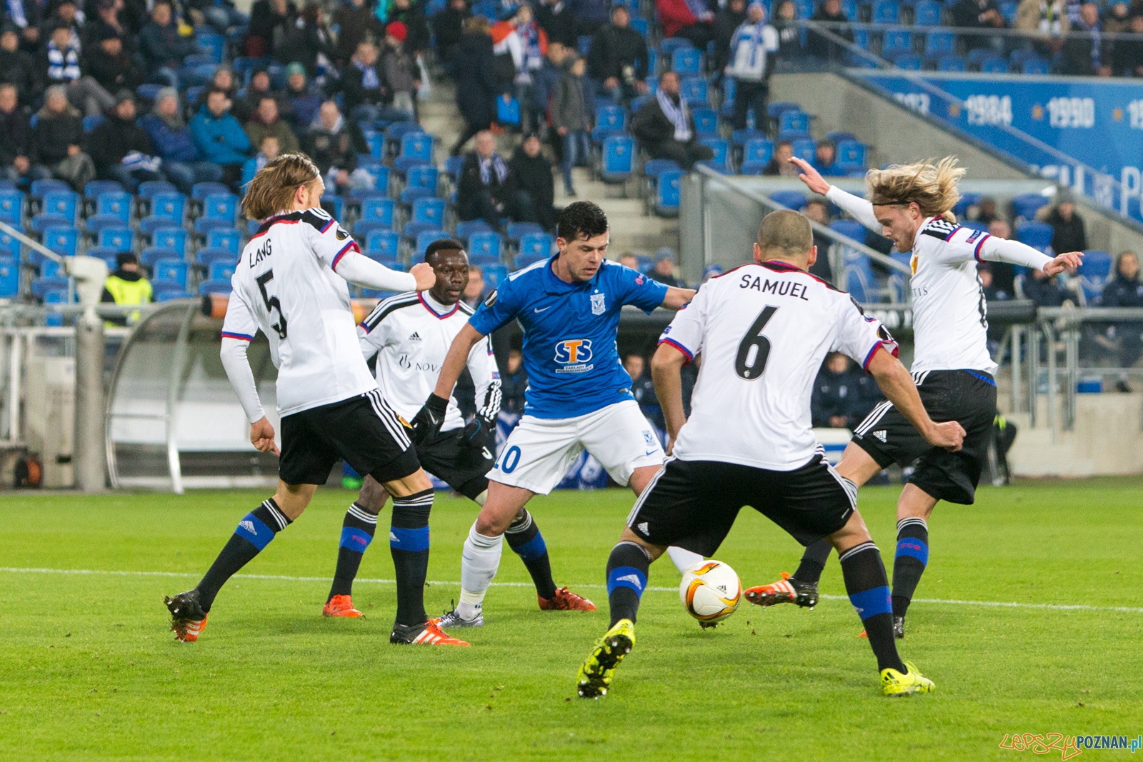 Liga Europy - Lech Poznań - FC Basel Foto: lepszyPOZNAN.pl / Piotr Rychter Liga Europy - Lech Poznań - FC Basel Foto: lepszyPOZNAN.pl / Piotr Rychter