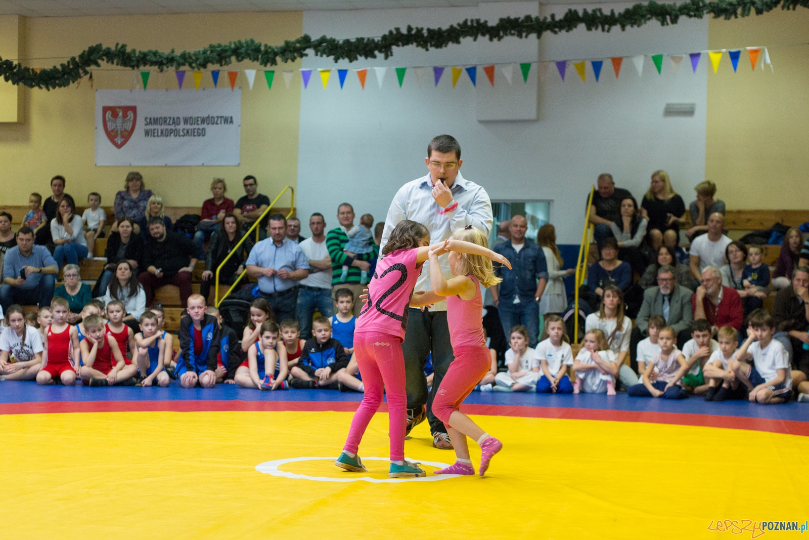 Turniej Świąteczny Zapasy z Gwiazdorem. Foto: lepszyPOZNAN.pl / Piotr Rychter Turniej Świąteczny Zapasy z Gwiazdorem. Foto: lepszyPOZNAN.pl / Piotr Rychter