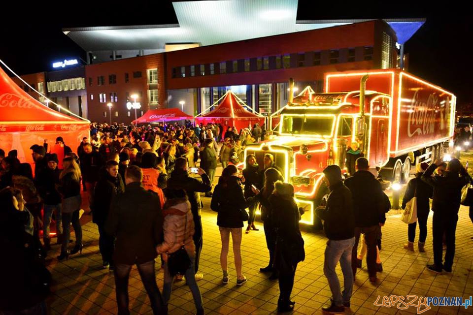 Coca Cola konwój Foto: MarcinKaptur / Coca-Cola / facebook Coca Cola konwój Foto: MarcinKaptur / Coca-Cola / facebook