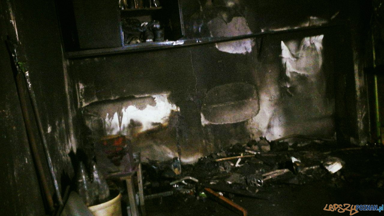 Pożar garażu Foto: OSP Kostrzyn Pożar garażu Foto: OSP Kostrzyn