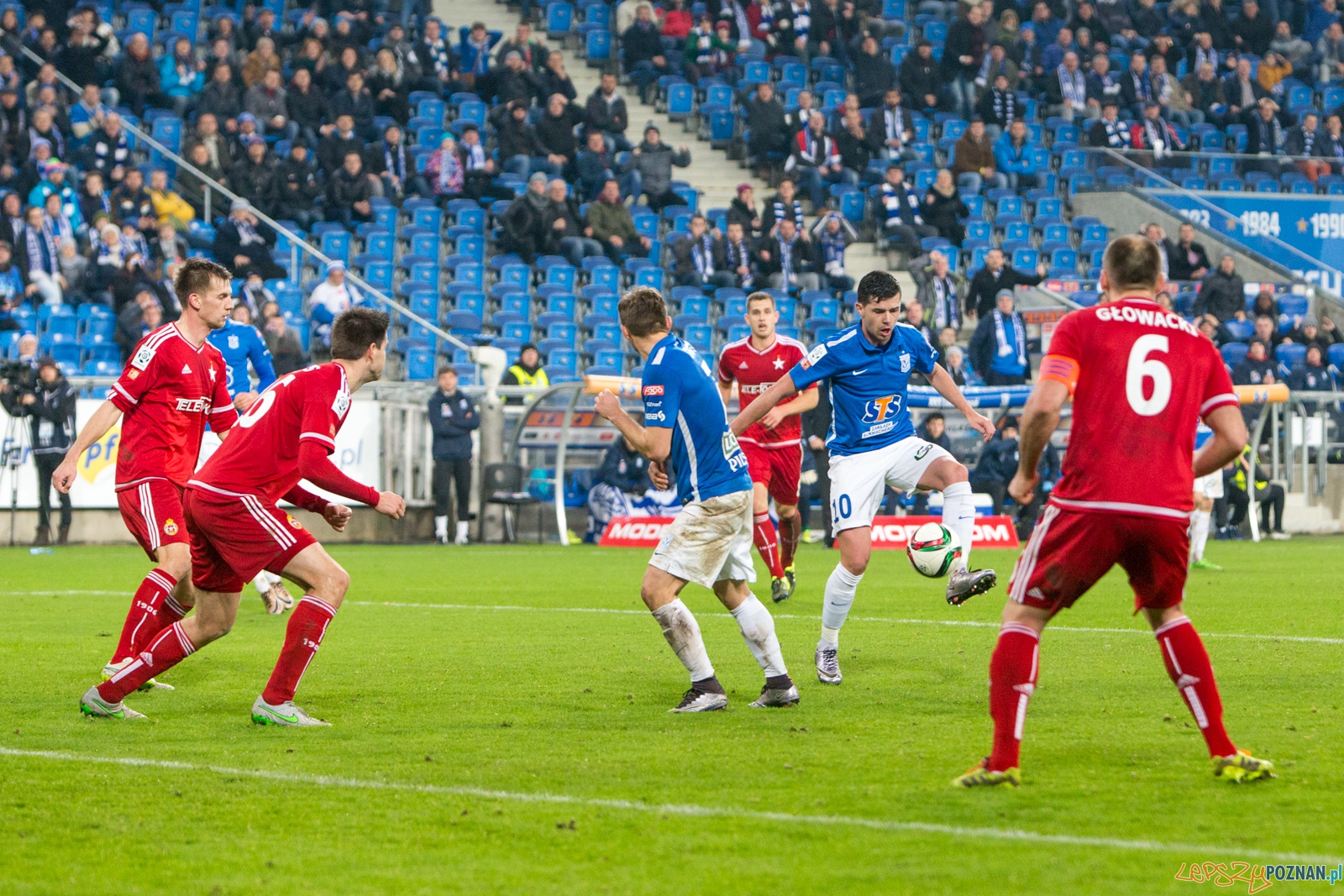 18. kolejka Ekstraklasy - Lech Poznań - Wisła Kraków Foto: lepszyPOZNAN.pl / Piotr Rychter 18. kolejka Ekstraklasy - Lech Poznań - Wisła Kraków Foto: lepszyPOZNAN.pl / Piotr Rychter