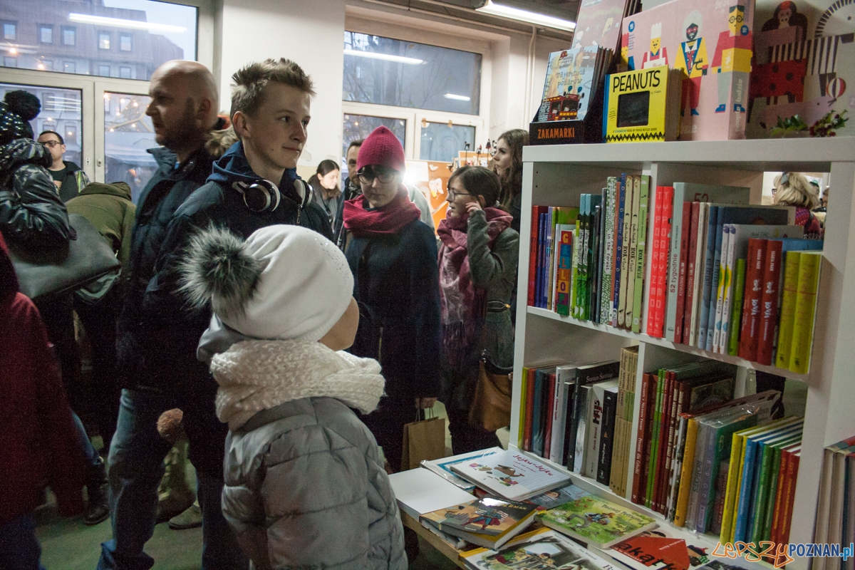 Świąteczny Market Jeżyce (12.12.2015) Foto: © lepszyPOZNAN.pl / Karolina Kiraga Świąteczny Market Jeżyce (12.12.2015) Foto: © lepszyPOZNAN.pl / Karolina Kiraga