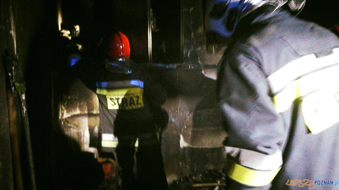 Pożar garażu Foto: OSP Kostrzyn Pożar garażu Foto: OSP Kostrzyn