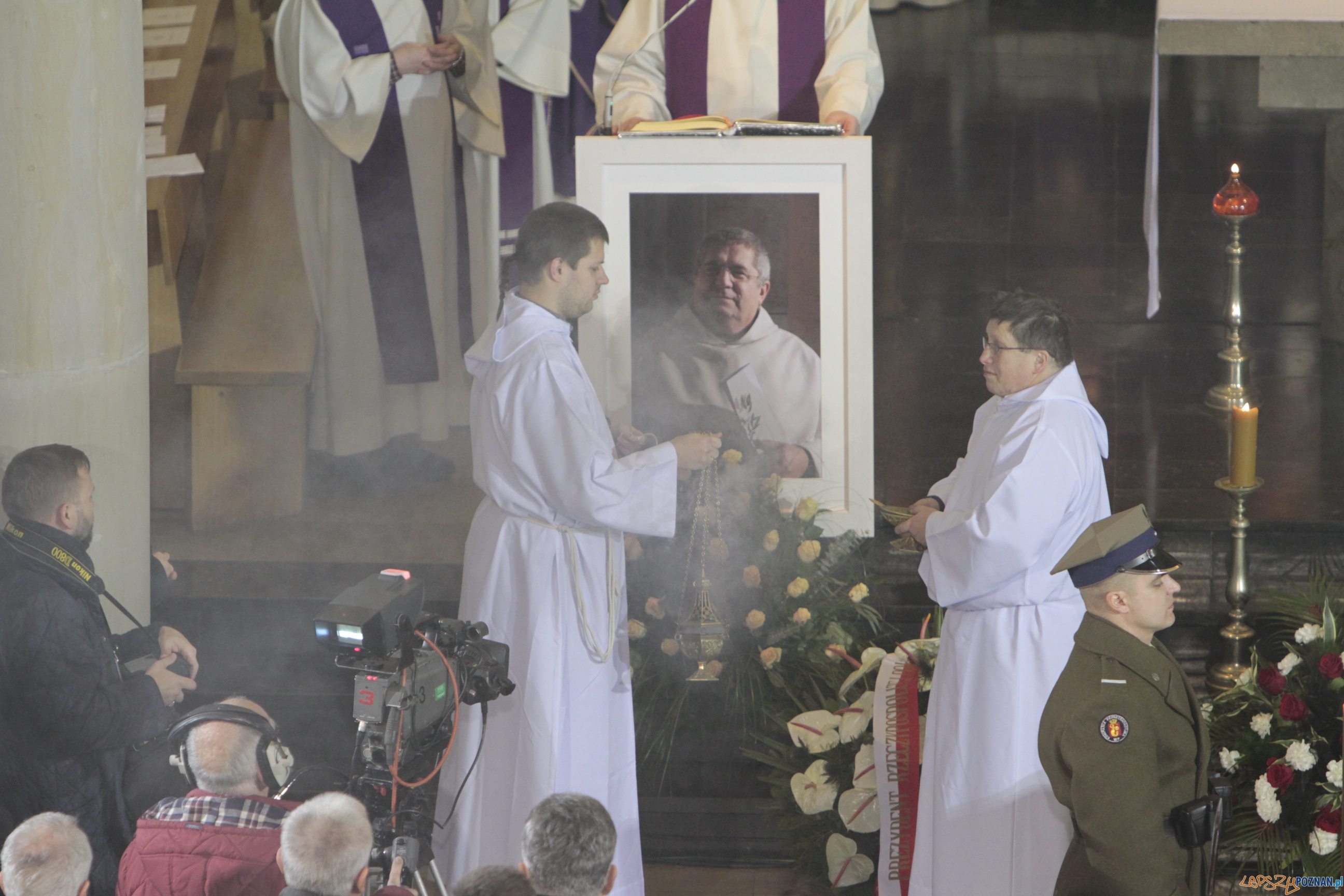 Pożegnanie Ojca Jana Foto: LepszyPOZNAN.pl / Pawel Rychter Pożegnanie Ojca Jana Foto: LepszyPOZNAN.pl / Pawel Rychter