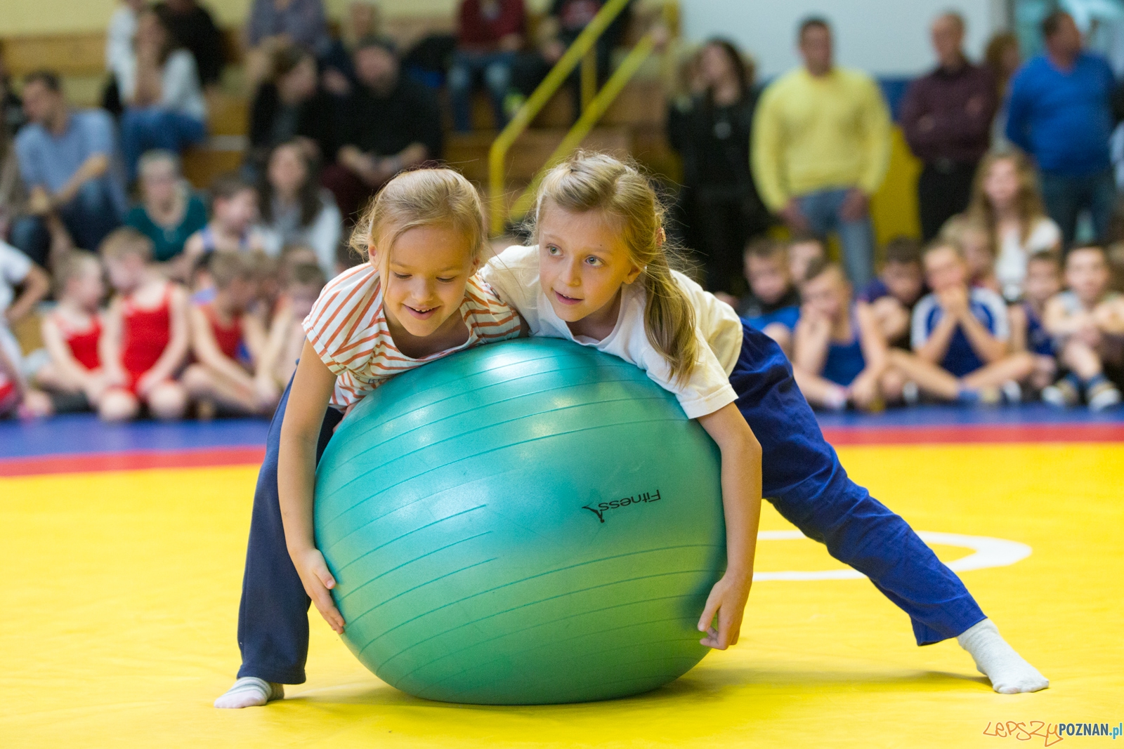Turniej Świąteczny Zapasy z Gwiazdorem. Foto: lepszyPOZNAN.pl / Piotr Rychter Turniej Świąteczny Zapasy z Gwiazdorem. Foto: lepszyPOZNAN.pl / Piotr Rychter
