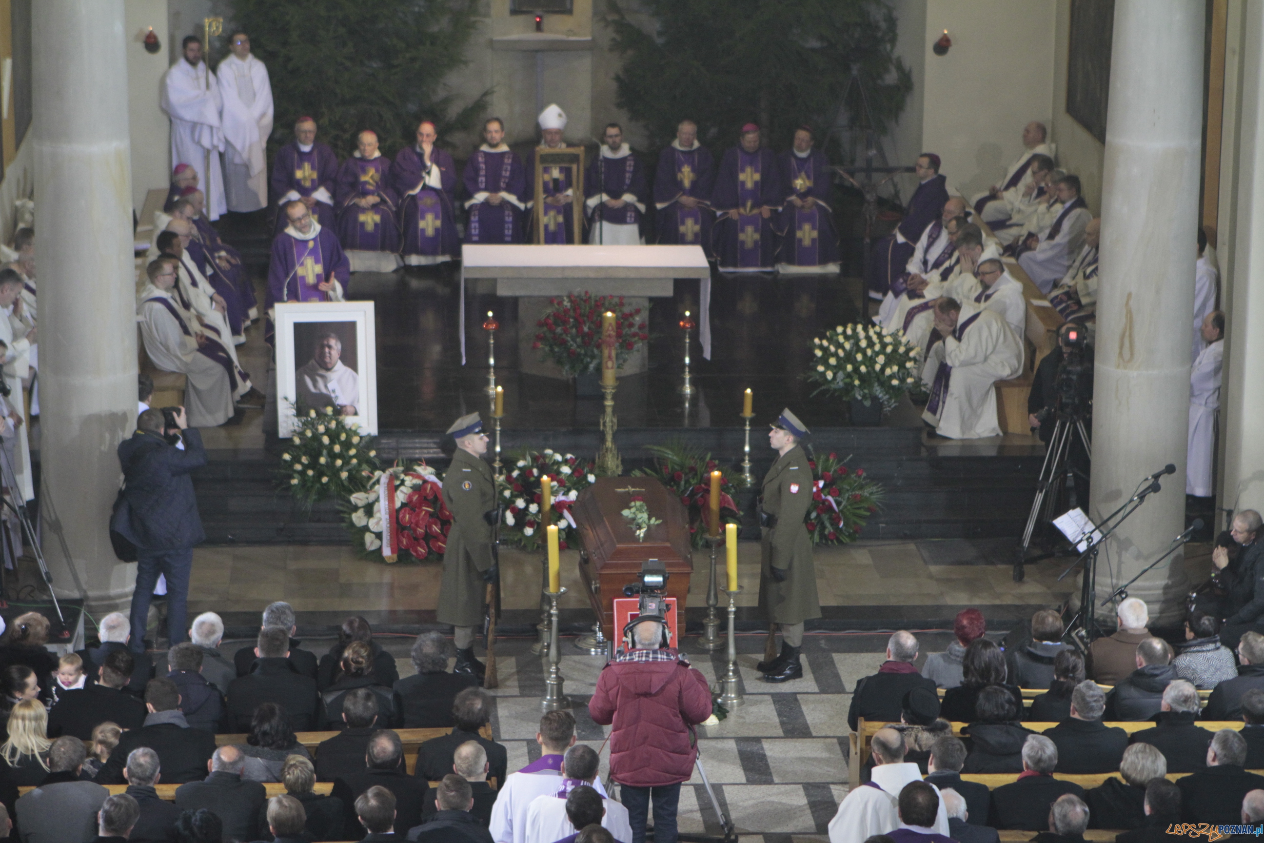 Pożegnanie Ojca Jana Foto: LepszyPOZNAN.pl / Pawel Rychter Pożegnanie Ojca Jana Foto: LepszyPOZNAN.pl / Pawel Rychter