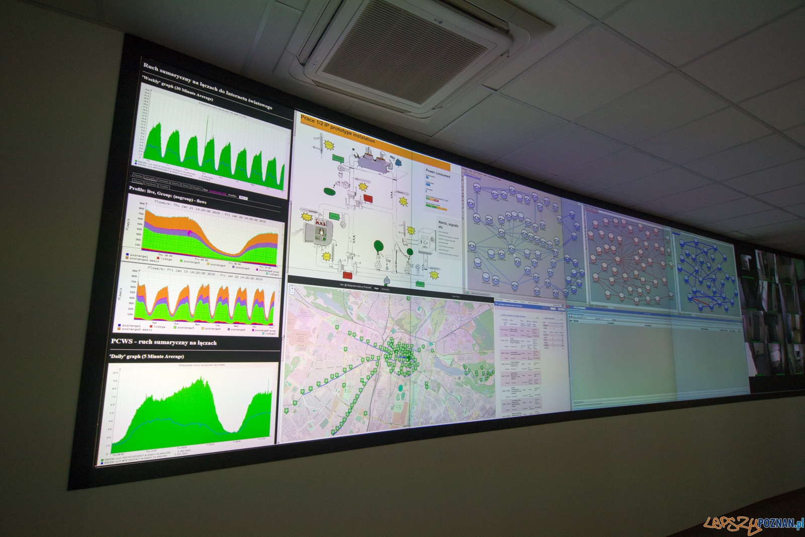 Centrum Innowacji PCSS - Huawei Foto: lepszyPOZNAN.pl / Piotr Rychter Centrum Innowacji PCSS - Huawei Foto: lepszyPOZNAN.pl / Piotr Rychter